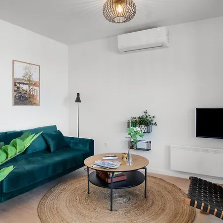 Havnehusene, Lejl 37 *